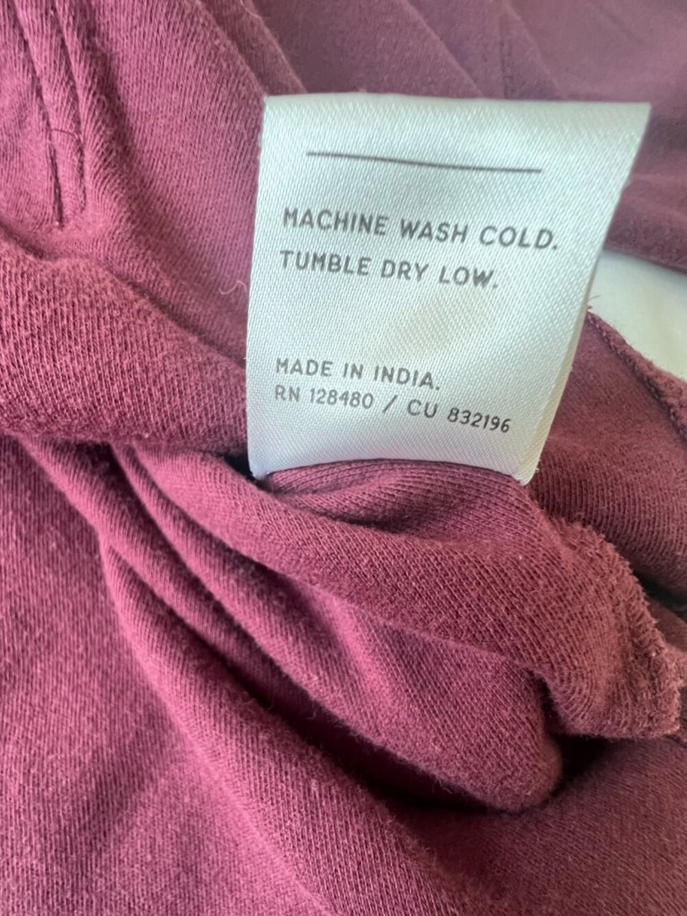 Pact Organic Cotton Airplane Easy Side Slit Pullover Burgundy Hoodie Size Small - Picture 12 of 13